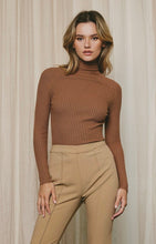 Load image into Gallery viewer, Turtleneck Long Sleeve Sweater | Camel
