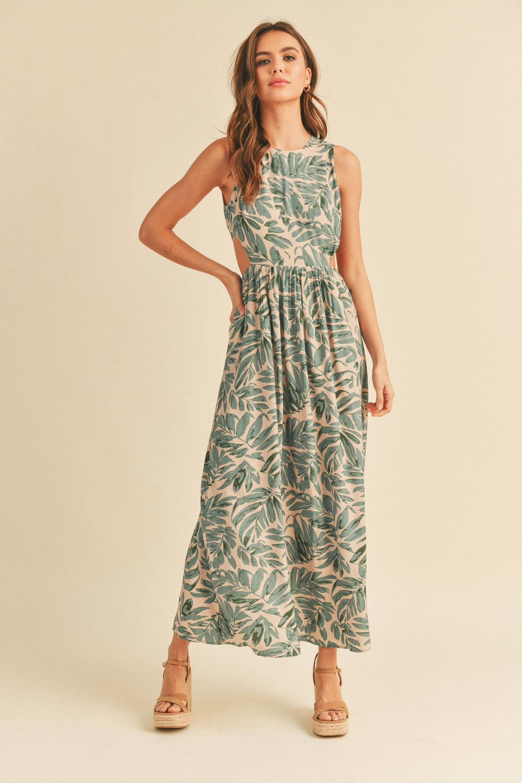 Palm Leaf Print Cut-Out Maxi Dress | Green