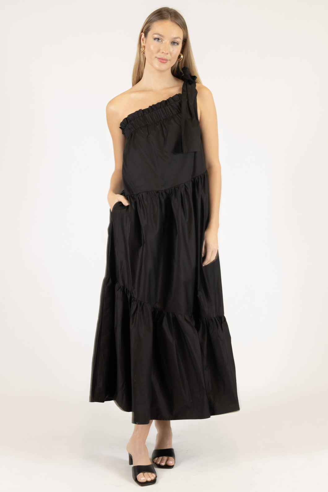 Poplin One Shoulder Ruffle Bottom Maxi Dress | Black